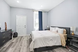 153 Danforth Ave, Jersey City, NJ 07305 - Photo 8