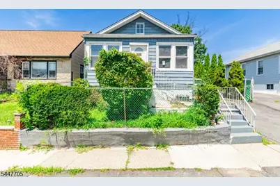 1410 Leslie St, Hillside, NJ 07205 - Photo 2