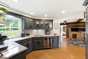 20 Ridge Rd, Tewksbury Township, NJ 08833 - Photo 10