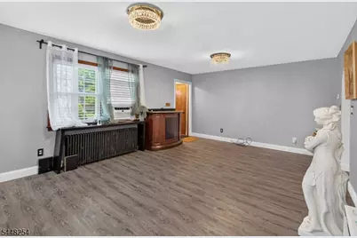 640 Florida Grove Rd, Perth Amboy, NJ 08861 - Photo 12