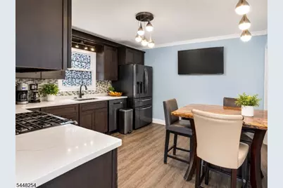 640 Florida Grove Rd, Perth Amboy, NJ 08861 - Photo 8