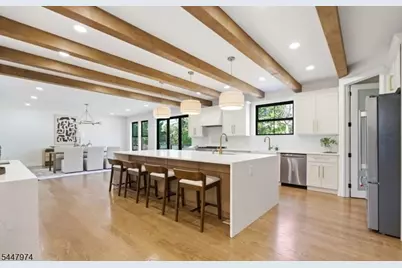 61 Hickory St, Metuchen, NJ 08840 - Photo 14