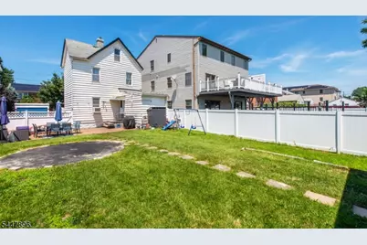 38 Salter Pl, Belleville, NJ 07109 - Photo 16