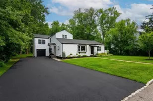 14 Big Piece Rd, Fairfield, NJ 07004 - Photo 1