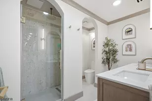 14 Big Piece Rd, Fairfield, NJ 07004 - Photo 16