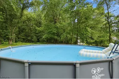 14 Big Piece Rd, Fairfield, NJ 07004 - Photo 32