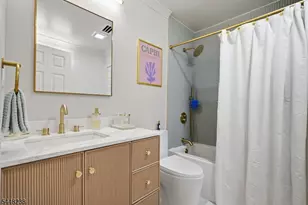 14 Big Piece Rd, Fairfield, NJ 07004 - Photo 24