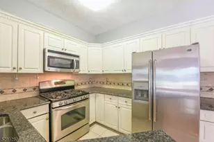 8708 Brittany Dr, Wayne, NJ 07470 - Photo 8