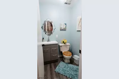 402 Holly Dr #402, Perth Amboy, NJ 08861 - Photo 16