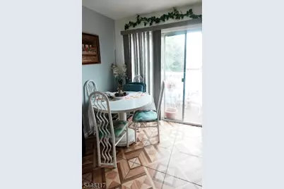 402 Holly Dr #402, Perth Amboy, NJ 08861 - Photo 8
