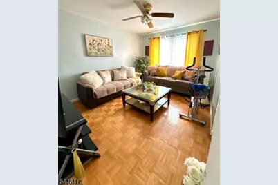 402 Holly Dr #402, Perth Amboy, NJ 08861 - Photo 6