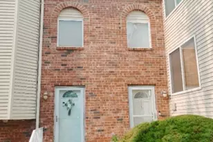 402 Holly Dr, Perth Amboy, NJ 08861 - Photo 1