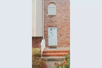 402 Holly Dr #402, Perth Amboy, NJ 08861 - Photo 2