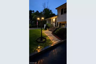 92 Cornell Ave, Rahway, NJ 07065 - Photo 2