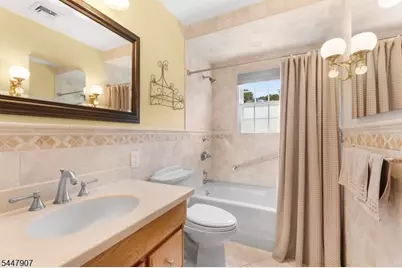 54 Canterbury Dr, Clark Township, NJ 07066 - Photo 18