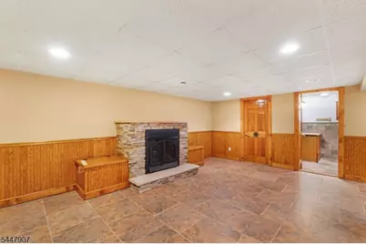 54 Canterbury Dr, Clark Township, NJ 07066 - Photo 22