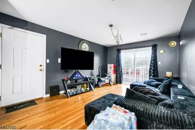 64 Brunswick St, Newark, NJ 07114 - Photo 12