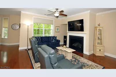 8 Pebble Rd #C2, Woodland Park, NJ 07424 - Photo 12