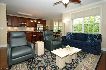 8 Pebble Rd #C2, Woodland Park, NJ 07424 - Photo 10