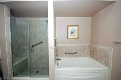 8 Pebble Rd #C2, Woodland Park, NJ 07424 - Photo 18