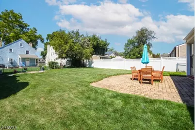 366 Minute Arms Rd, Union Township, NJ 07083 - Photo 22