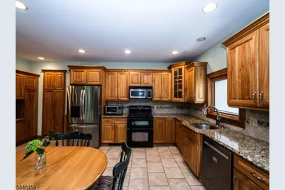 220 Clinton Ave #2, Clifton, NJ 07011 - Photo 24