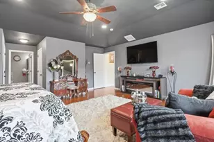 911 Worth Ave, Linden, NJ 07036 - Photo 32