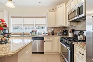 911 Worth Ave, Linden, NJ 07036 - Photo 10