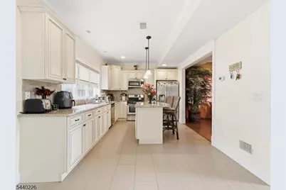 911 Worth Ave, Linden, NJ 07036 - Photo 40