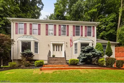 56 Union Hill Rd, Parsippany, NJ 07054 - Photo 2