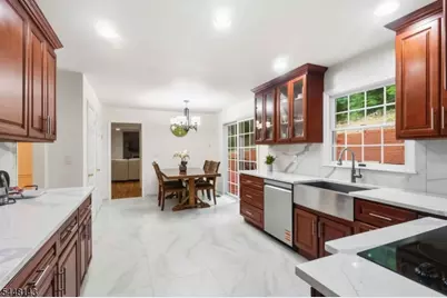 56 Union Hill Rd, Parsippany, NJ 07054 - Photo 8