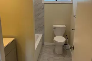 441 W 1st Ave, Roselle, NJ 07203 - Photo 14