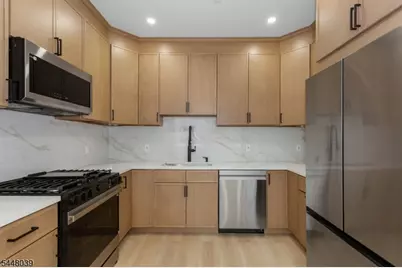 5 Milton Ave #A, Clifton, NJ 07013 - Photo 14