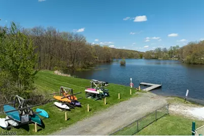 4 Spruce Ct, Vernon, NJ 07422 - Photo 46