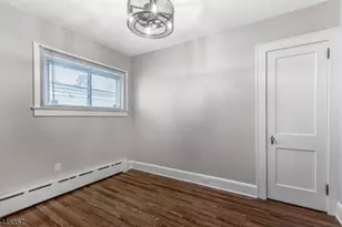 158 Stout Ave, Middlesex, NJ 08846 - Photo 6