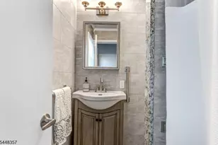 158 Stout Ave, Middlesex, NJ 08846 - Photo 10