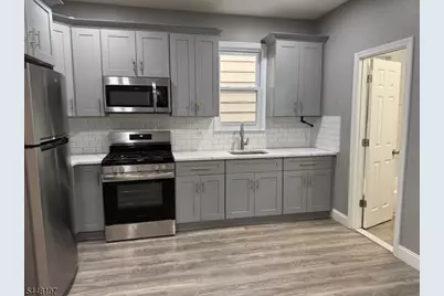 25 Normandy Pl #2, Irvington, NJ 07111 - Photo 2