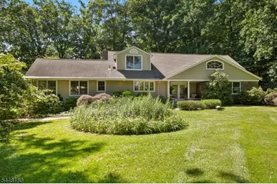 2 Jared Ct, Randolph Township, NJ 07945 - Photo 2