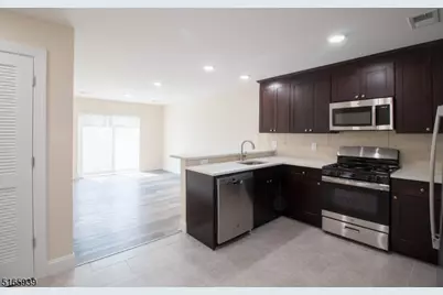 1664 Stuyvesant Ave #302, Union Township, NJ 07083 - Photo 6