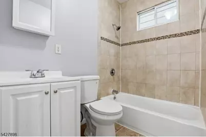 37 Tichenor Ter, Irvington, NJ 07111 - Photo 22