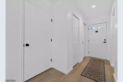 10 Daniel Ct, Lebanon, NJ 08833 - Photo 2