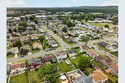 2481 Woodside Rd, Union Township, NJ 07083 - Photo 6
