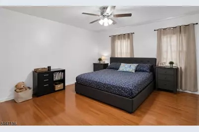 675 R Garden St #1, Elizabeth, NJ 07202 - Photo 6
