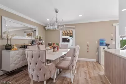 16 Adrian St, Pompton Lakes, NJ 07442 - Photo 12
