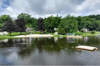 102 Tomahawk Trl, Sparta Township, NJ 07871 - Photo 36
