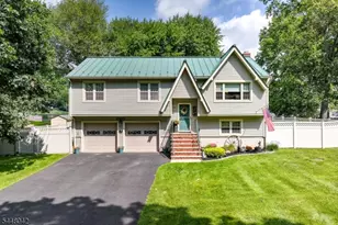 102 Tomahawk Trail, Sparta Township, NJ 07871 - Photo 1