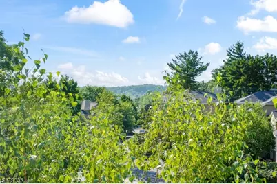 76 Blackburne Ter, West Orange Township, NJ 07052 - Photo 32