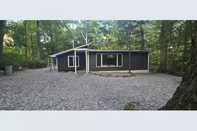 107 Arapaho Trl, Sparta Township, NJ 07871 - Photo 2