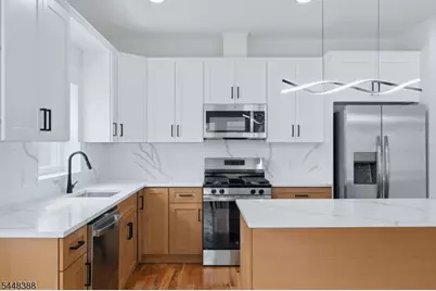 54 Pennsylvania Ave, Newark, NJ 07114 - Photo 16