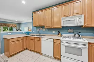 7111 Warren's Way, Wanaque, NJ 07465 - Photo 16